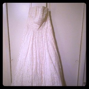 David's bridal wedding dress and slip.